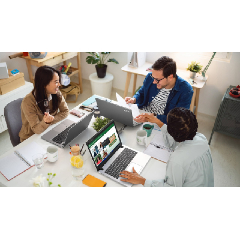 Ноутбук Acer TravelMate TMP215-55 (NX.BN8EU.003)