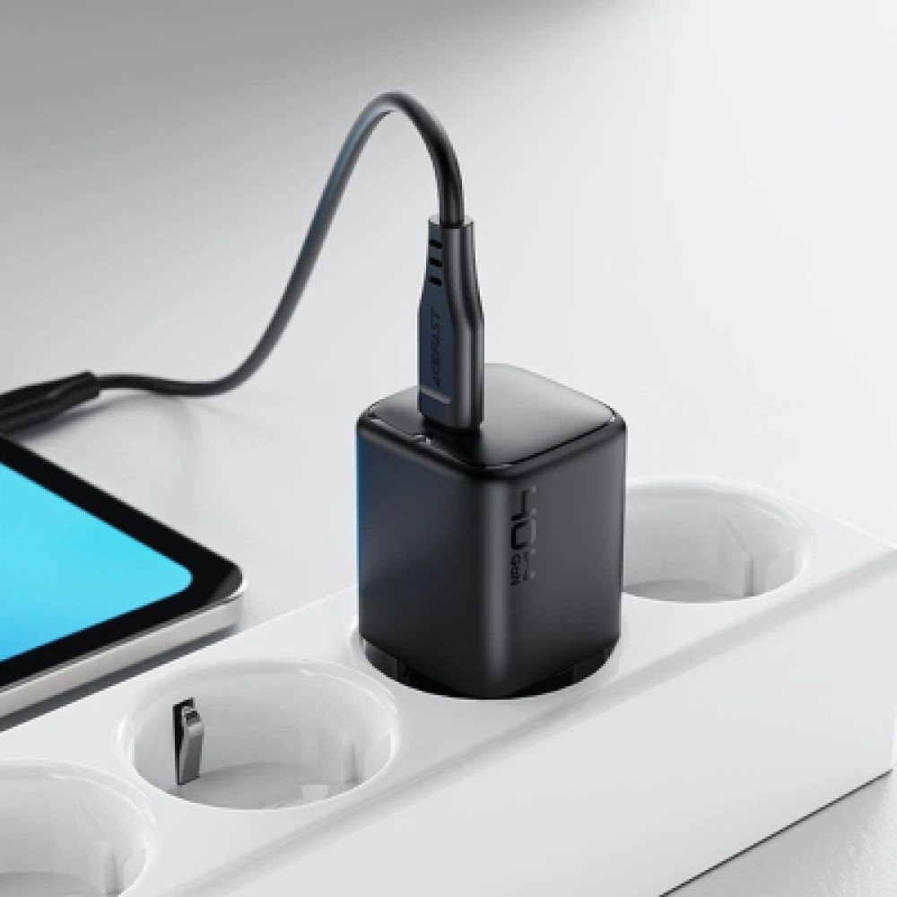 Зарядний пристрій Acefast A136 USB-C PD40W GaN black (6974316286233)